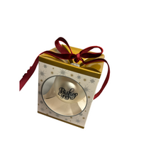 Load image into Gallery viewer, Ornament - Silver Ball